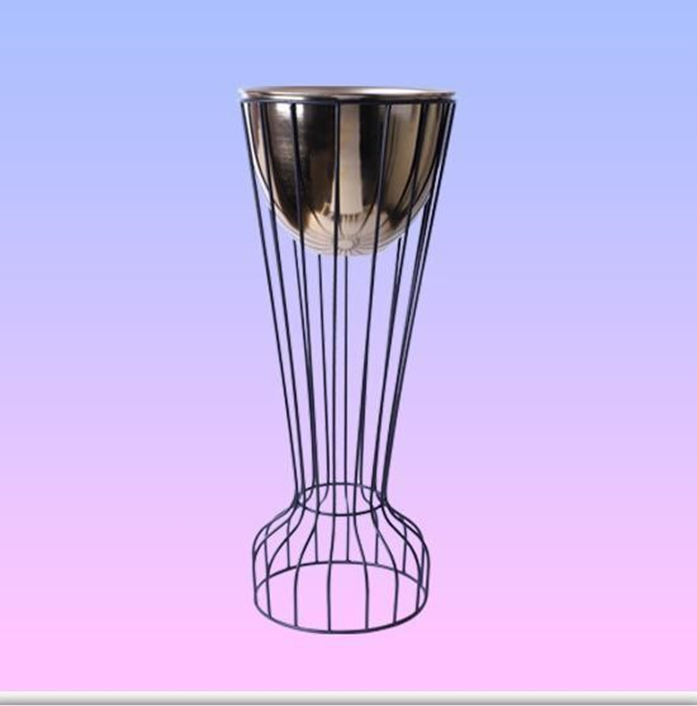 28709-Metal planter